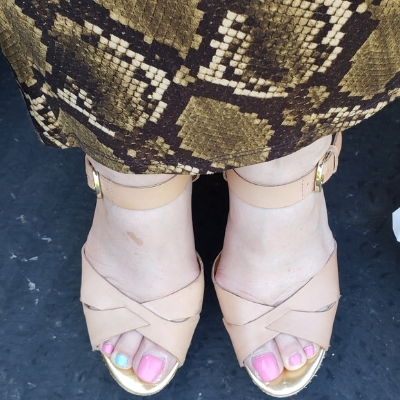Audrey  BROOKE abhallen espadrille platforms. - Picture 1 of 12
